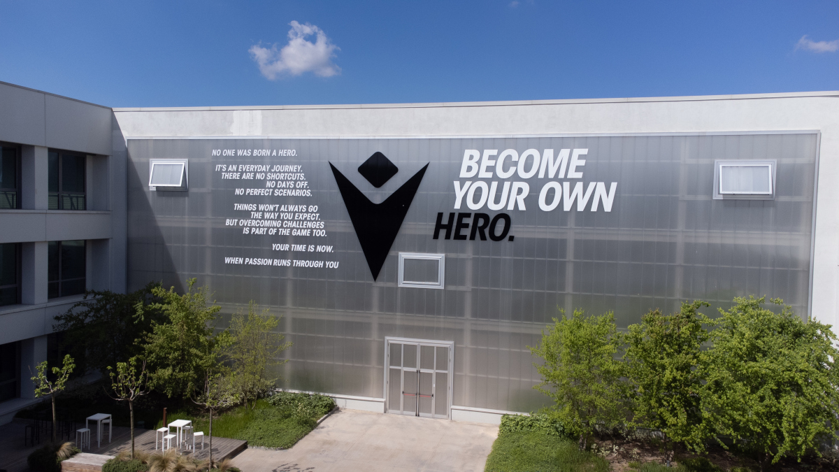 MACRON: NEL 2025 NUOVO RECORD DI FATTURATO  A €244,4 MILIONI (+9,3%) 